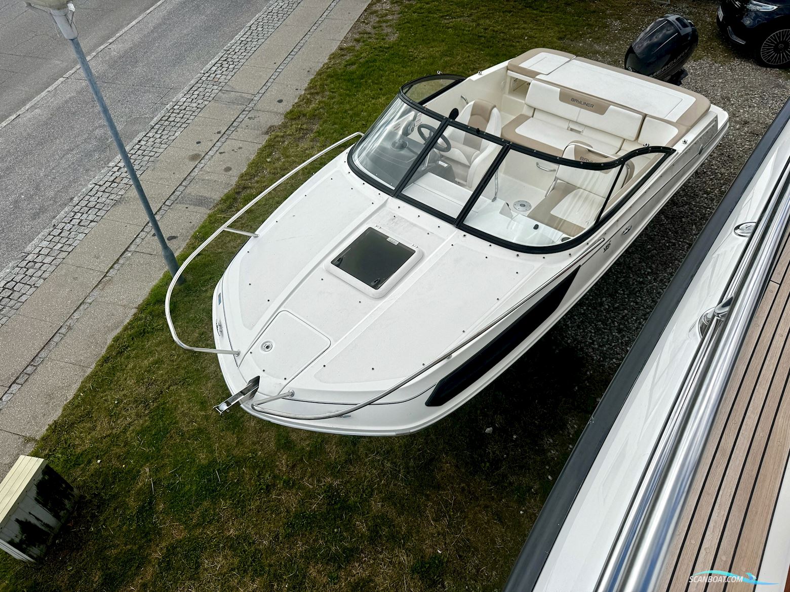 Bayliner VR5 Cuddy