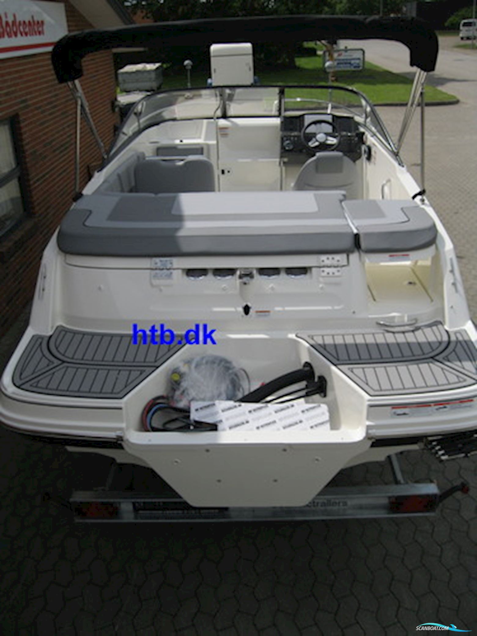 Bayliner VR5 OB Cuddy m/Mercury F150 hk Racing XL DS V6, Hvid - !