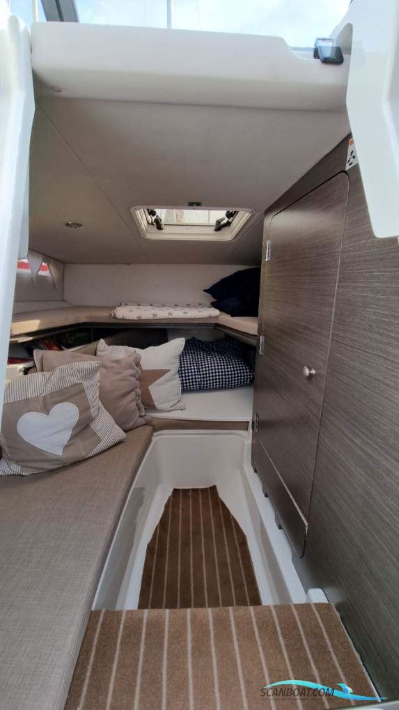 Bayliner VR6 - Mercruiser 4.5L