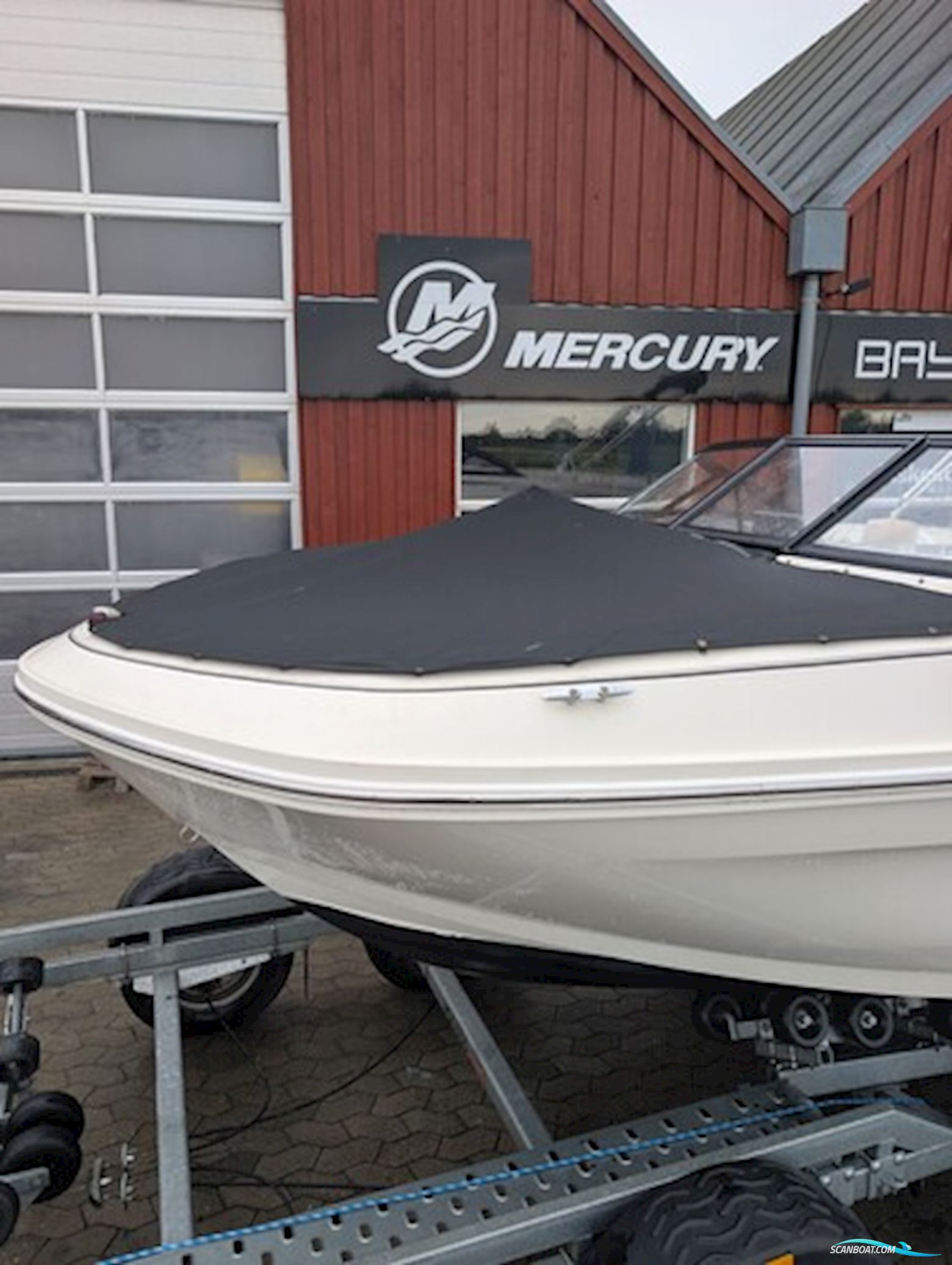 Bayliner VR6 Bowrider 