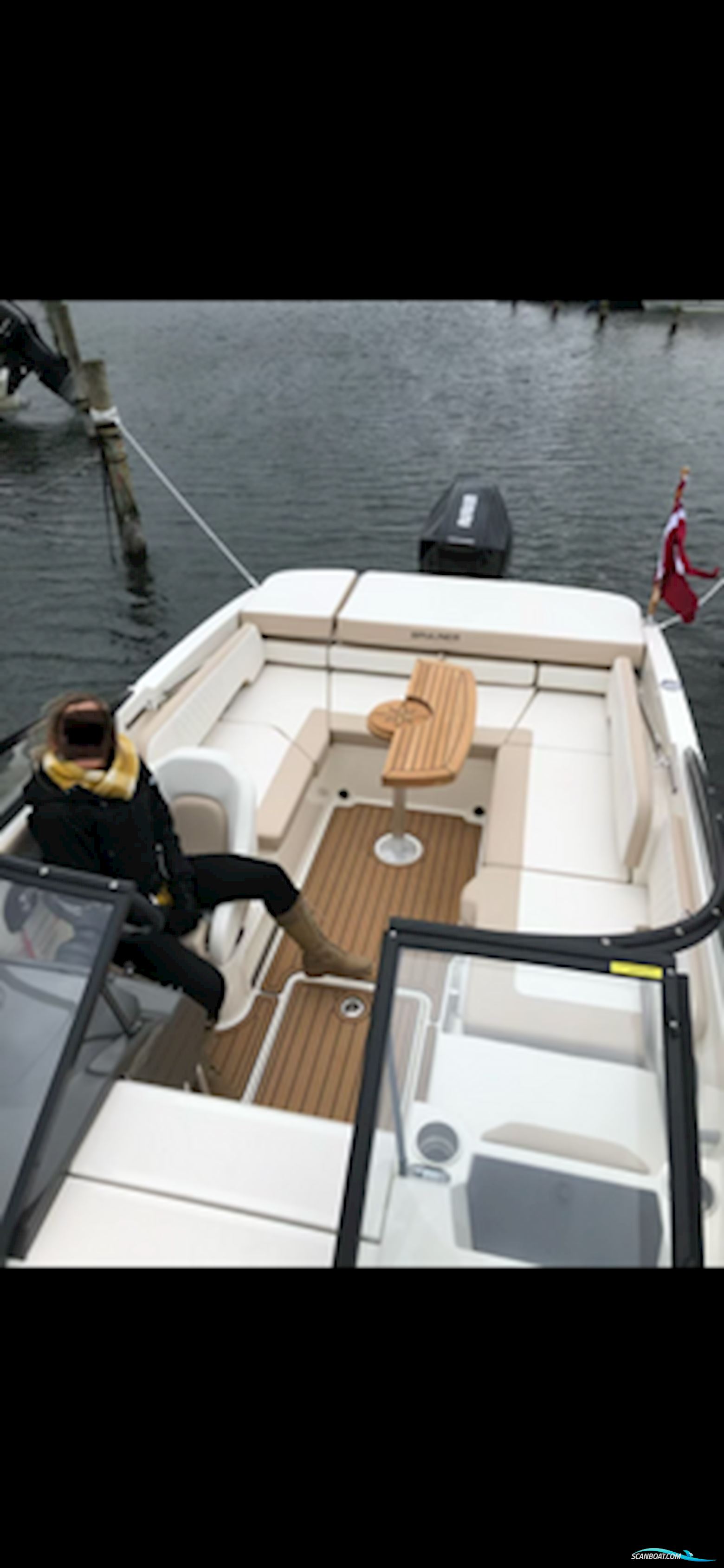 Bayliner VR6 Cuddy m. Brenderup 2500Kg Trailer.