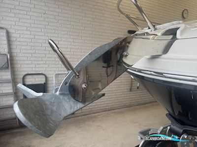 Bayliner VR6 Cuddy Med 300 hk Mercruiser-Efi V8 6,2L og 2700 kg Variant Bådtrailer Motorbåd 2023, med Mercruiser motor, Danmark