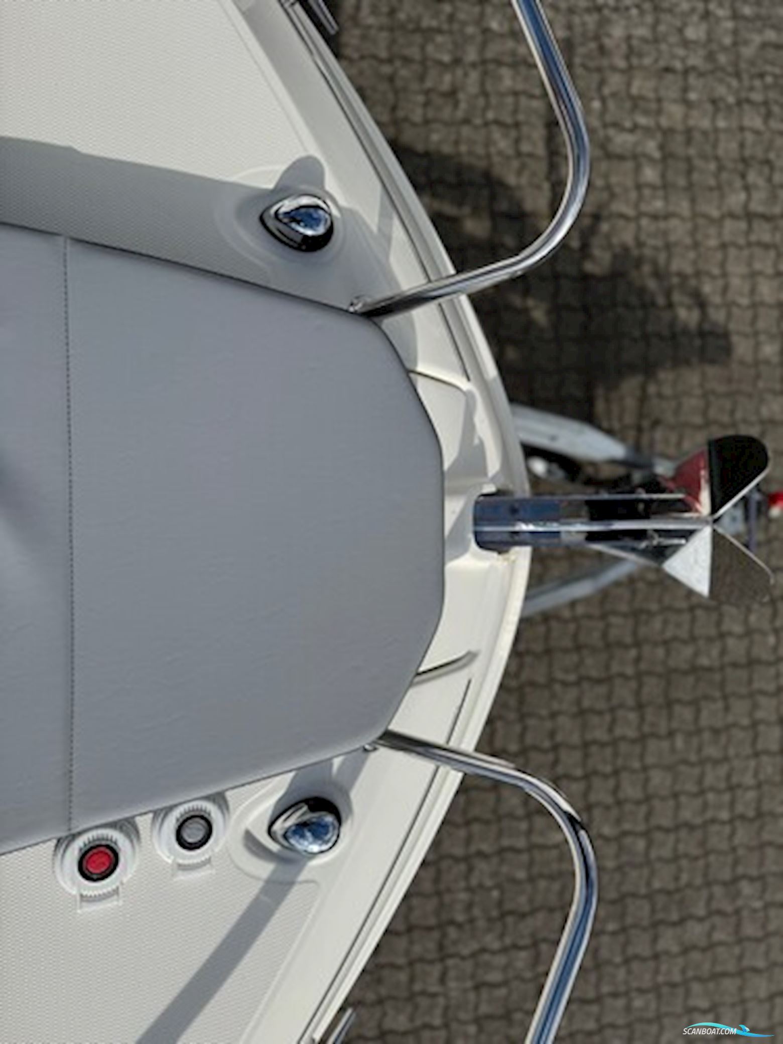 Bayliner VR6 Cuddy med F250 Mercury Verado AM DS XL V8 CF - SOLGT