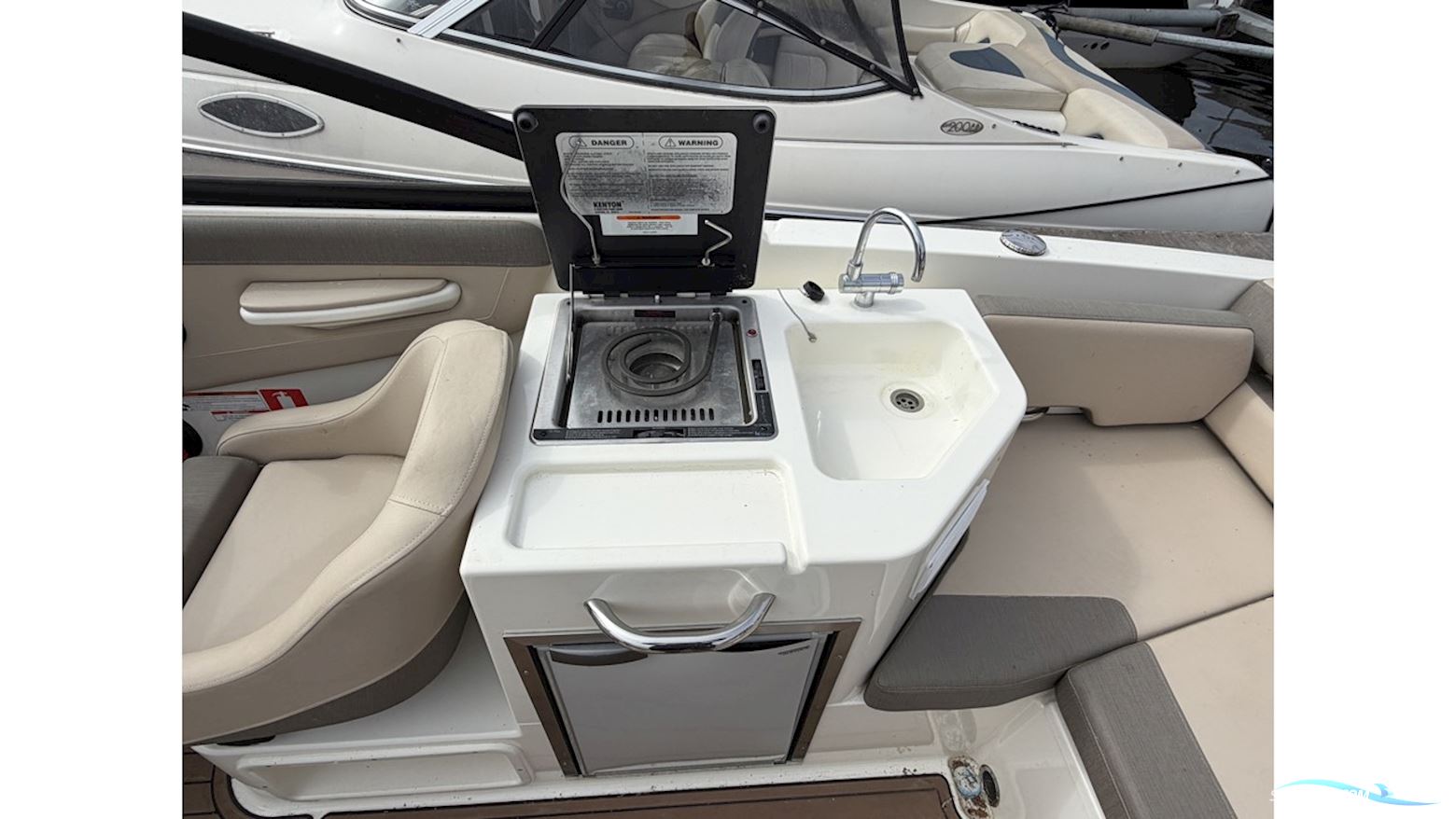 Bayliner VR6 Cuddy