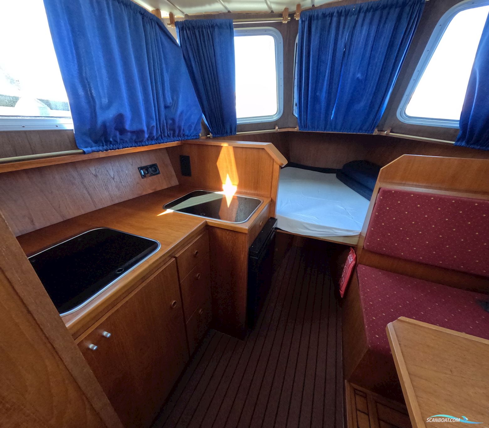 Beachcraft 850 Refit