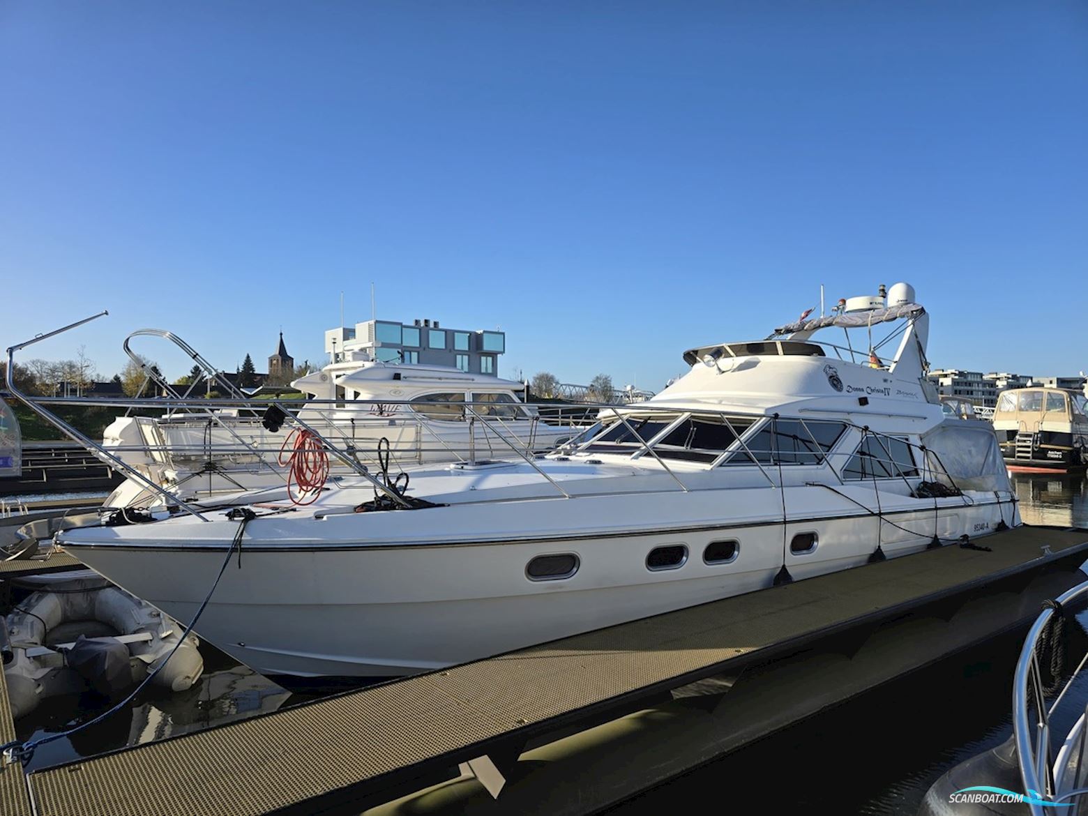 Beaux Bateaux 43