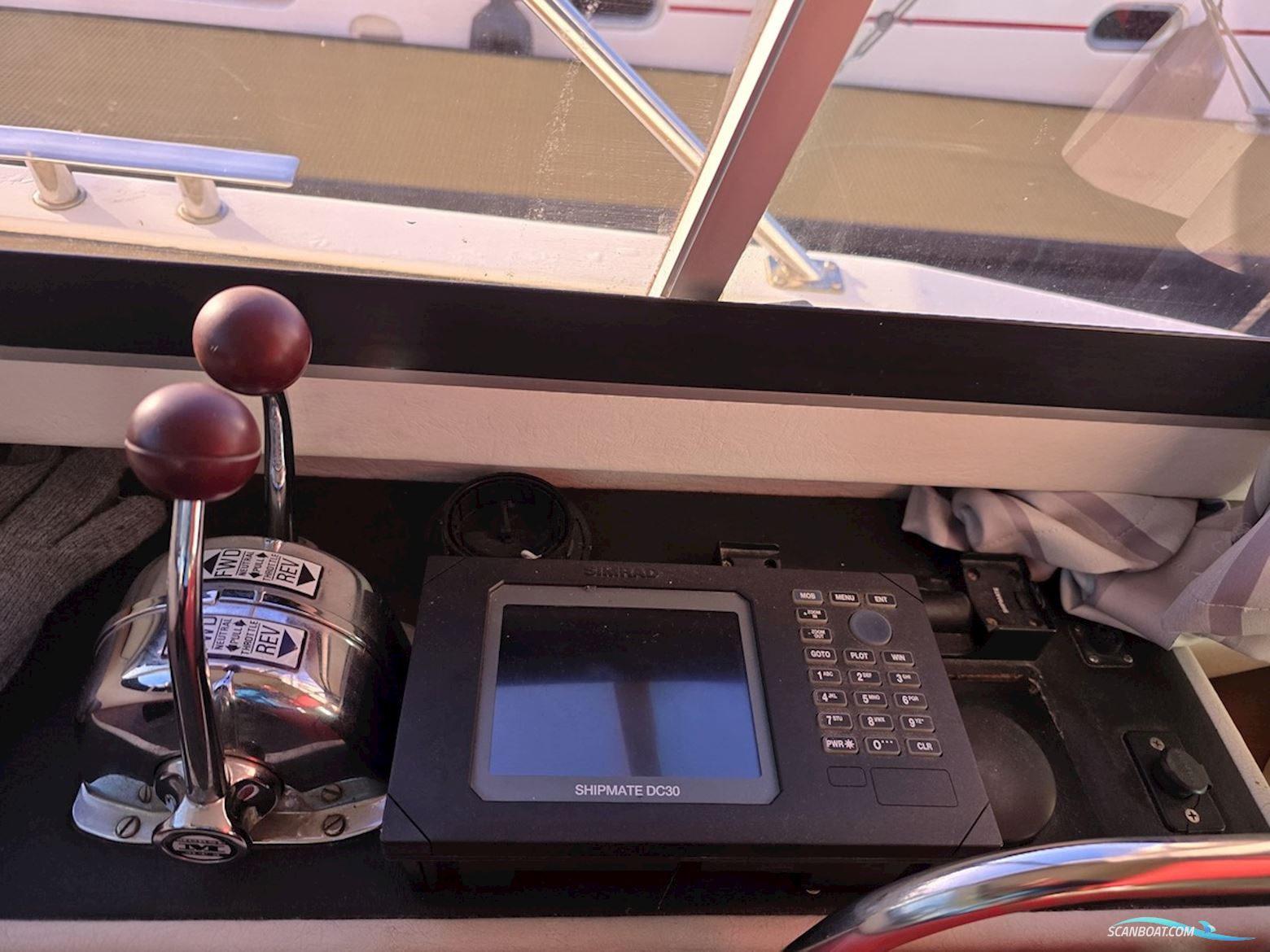Beaux Bateaux 43