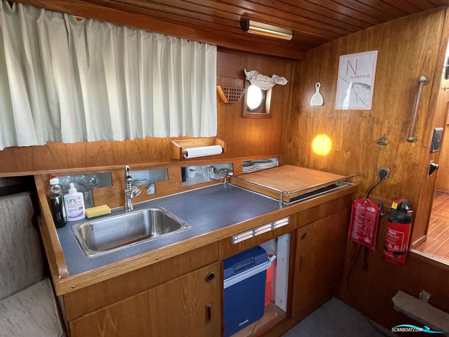 Beenhakker kotter 900