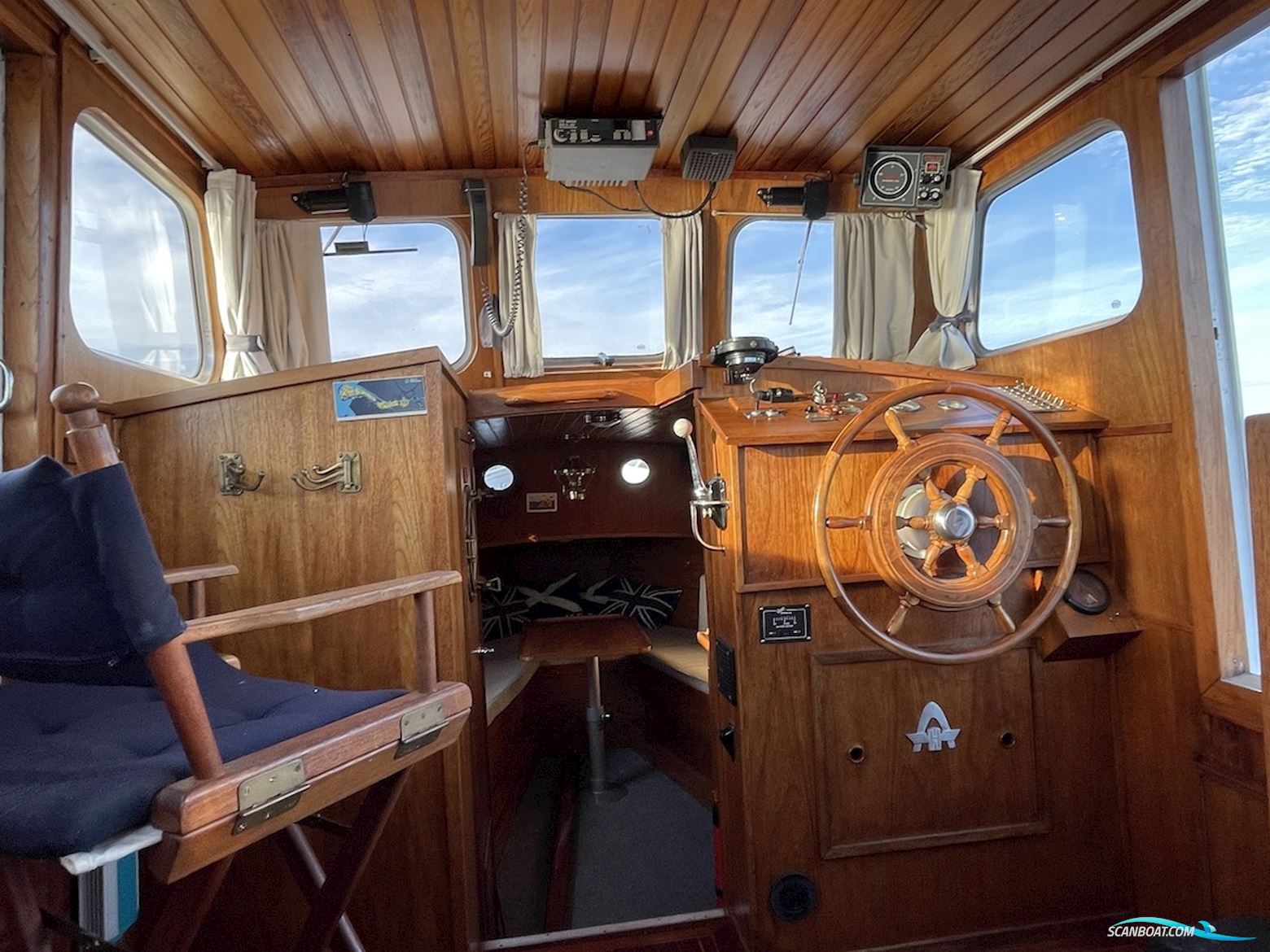 Beenhakker kotter 900