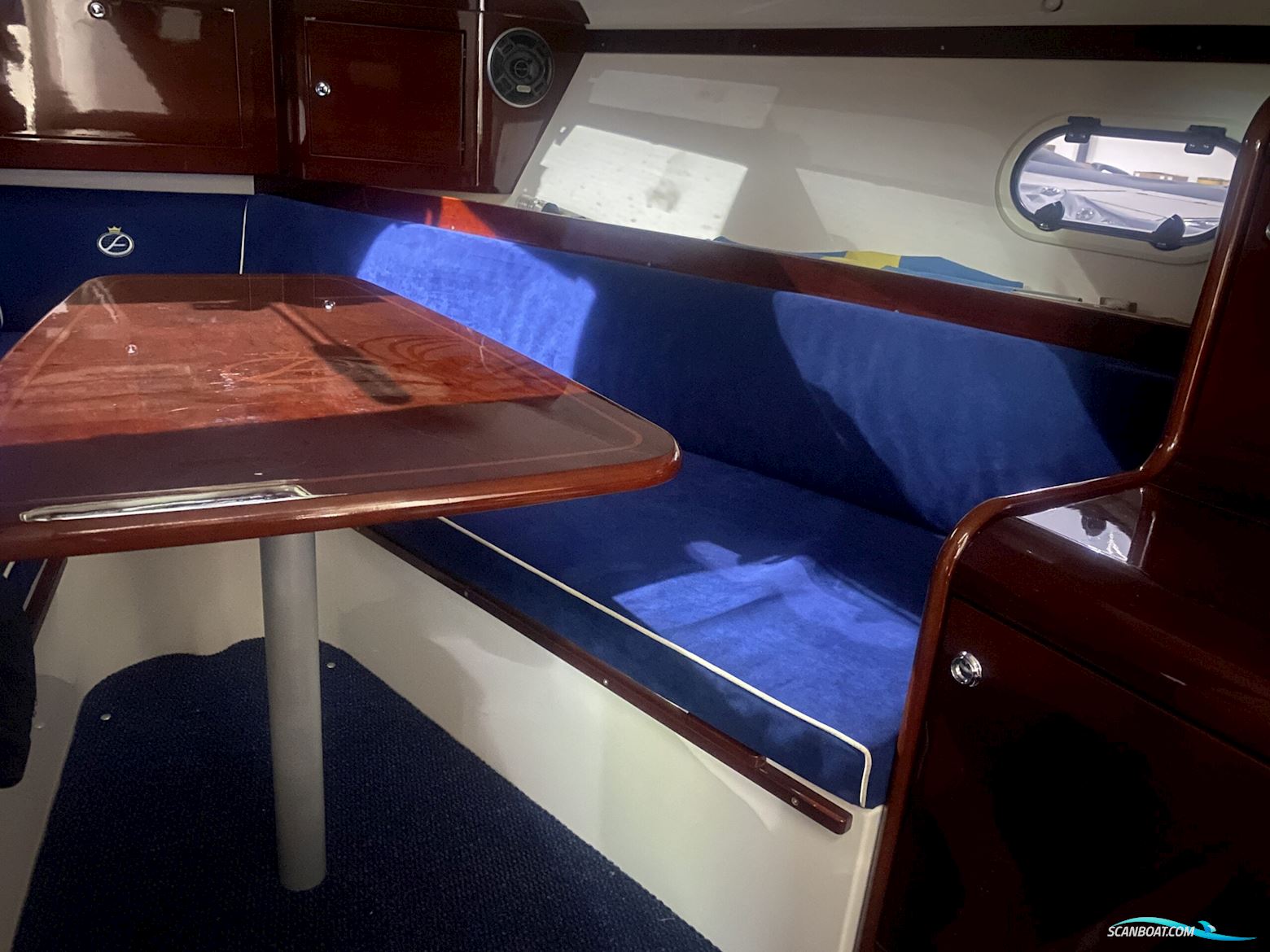 Begagnad Aquador 26 DC 2012