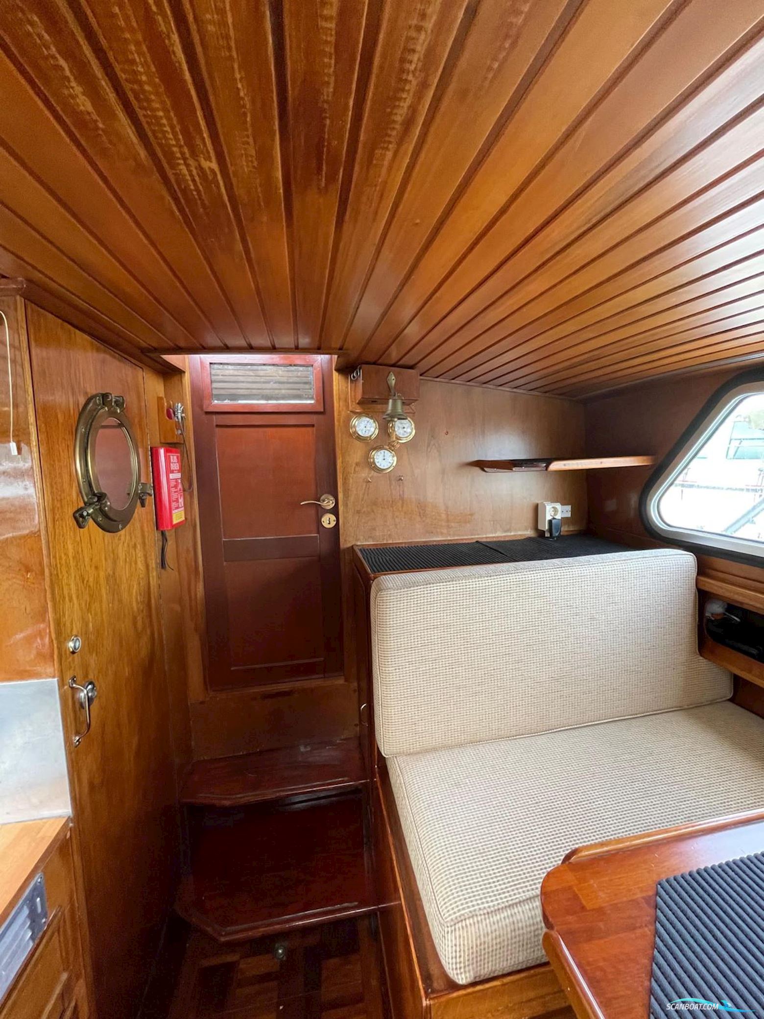 Beja Kruiser Silverbird 8.45 OK