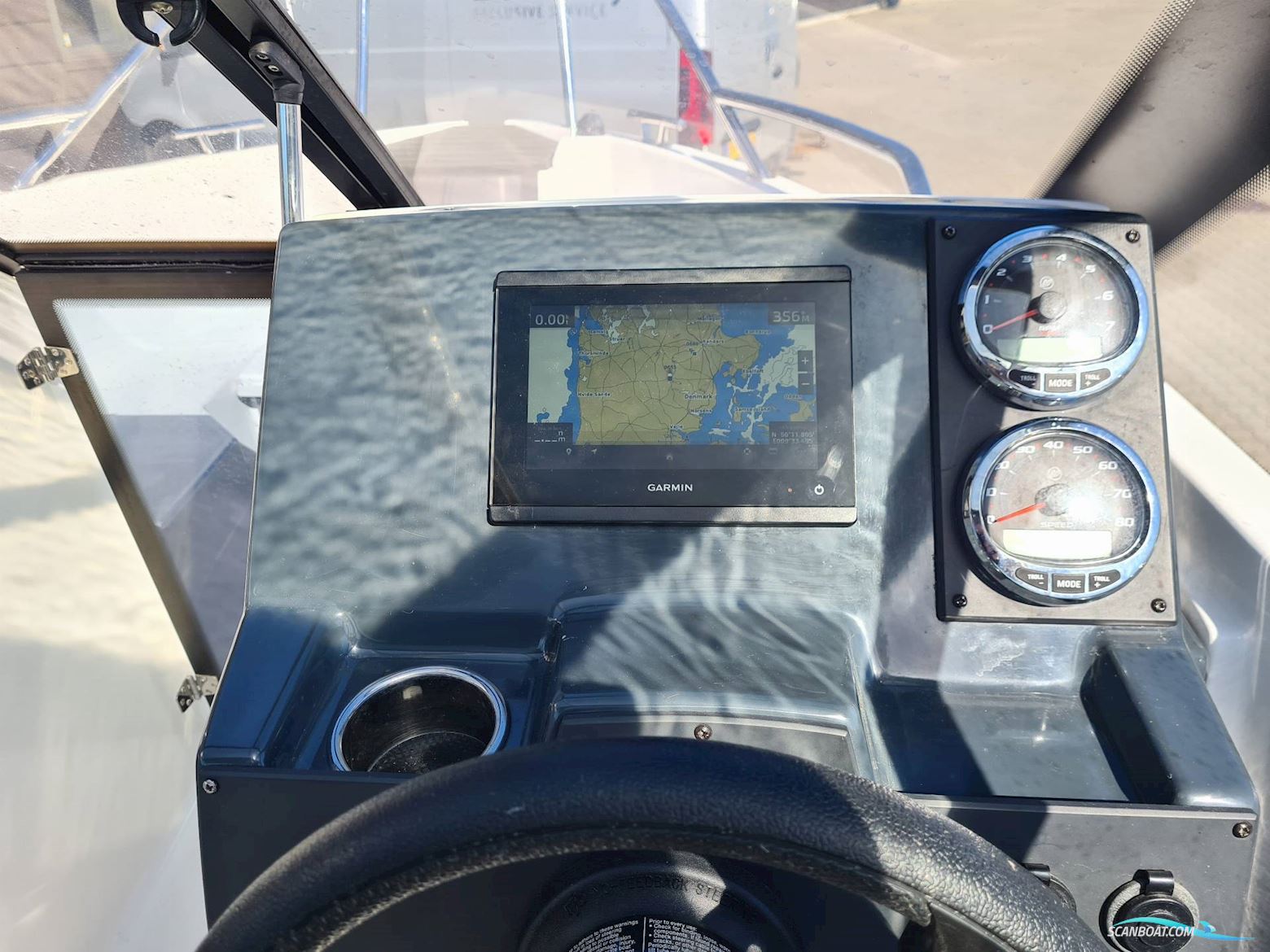 Bella 500 BR - 80 HK Mercury/Udstyr