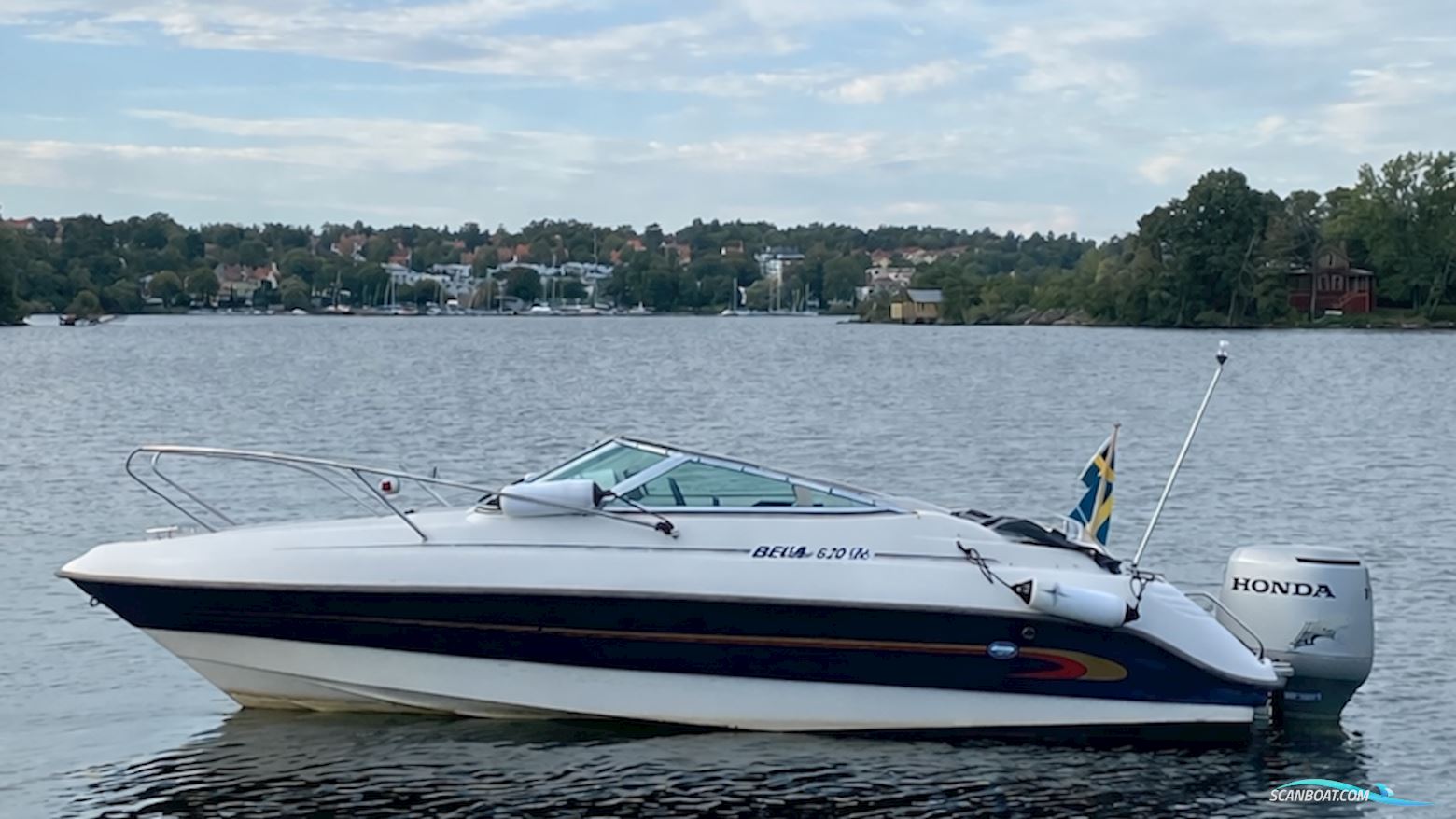 Bella 620 DC Motorbåd 2004, med Honda motor, Sverige
