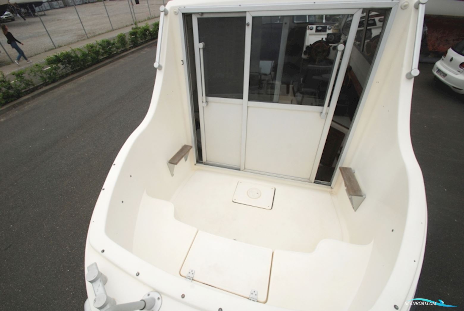 Bella 7000 Motorbåd