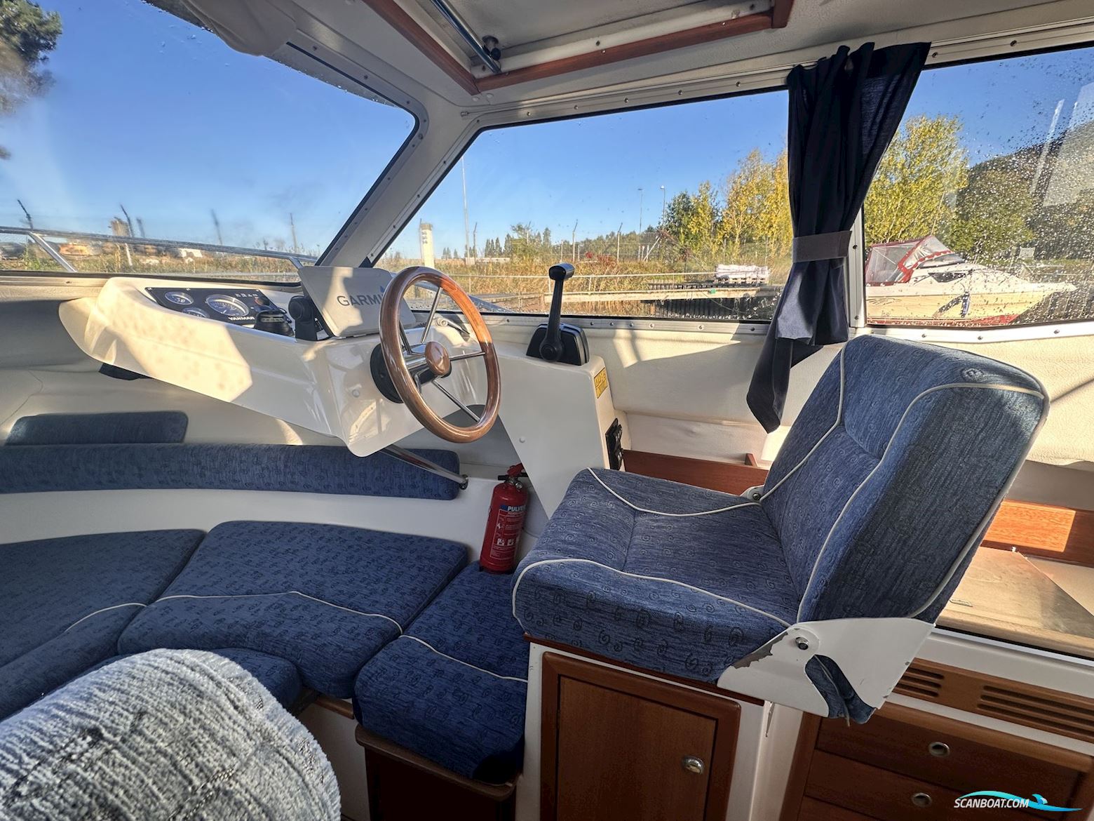 Bella 703