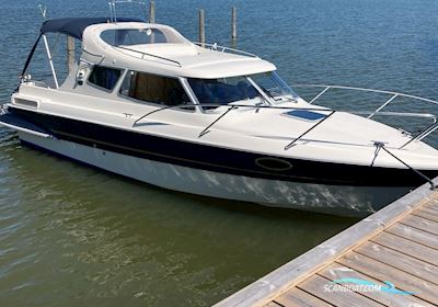 Bella Falcon 26 Motorbåd 2004, med Mercruiser 5.0 MPI, med slutet kylsystem. motor, Sverige