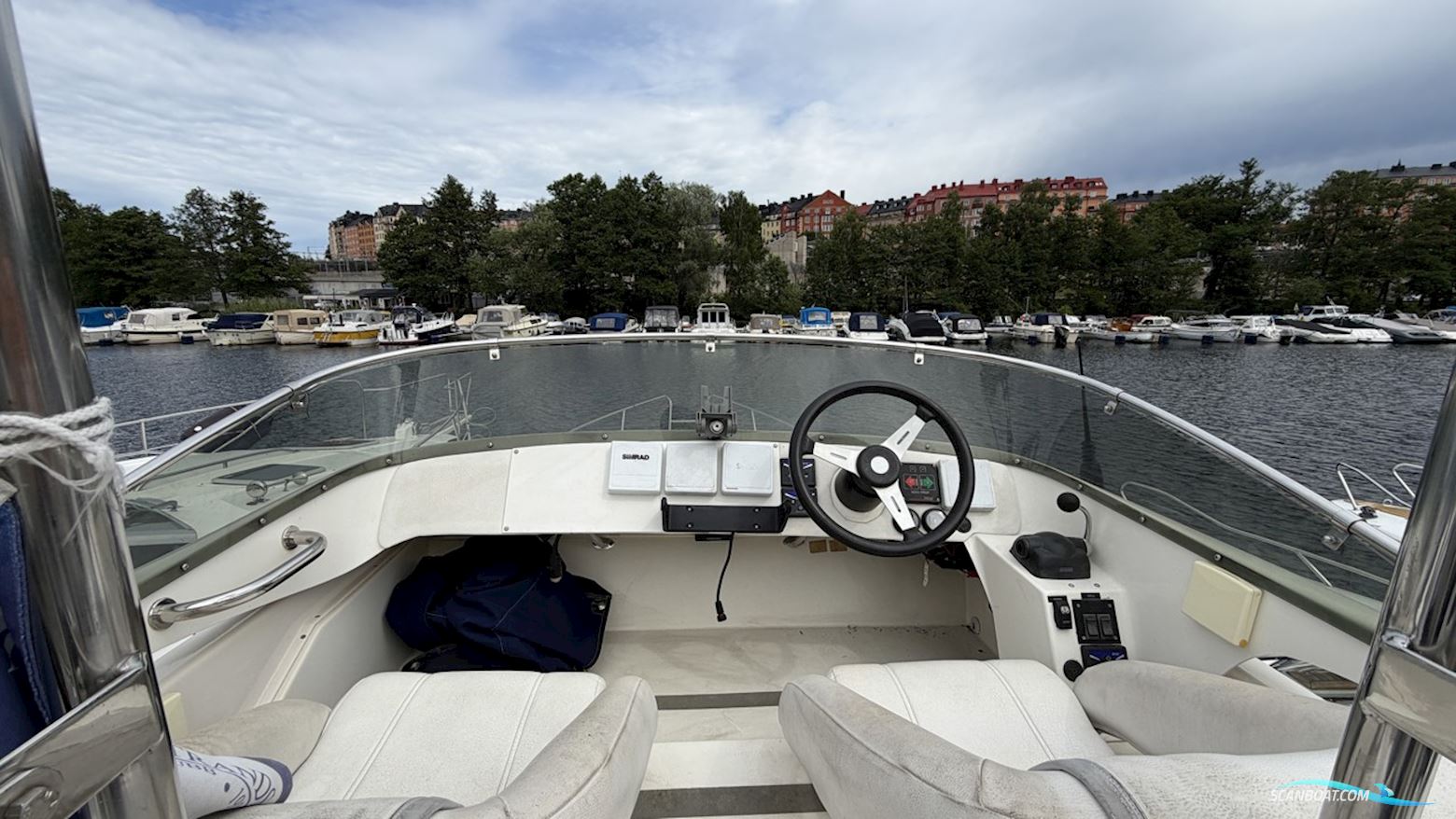 Bella Falcon Falcon 35