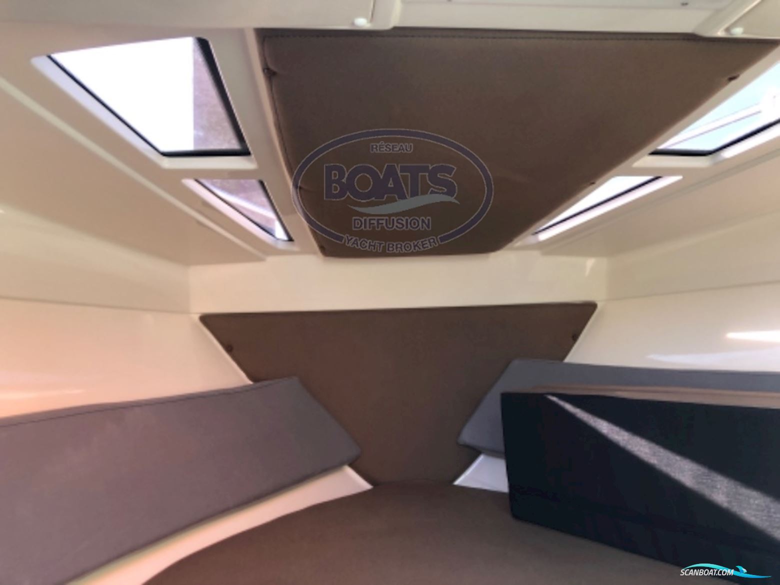 BELLA-VENEET OY FLIPPER 670DC