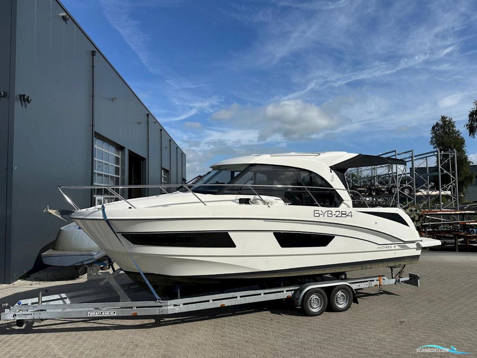 Beneteau  Antares 9