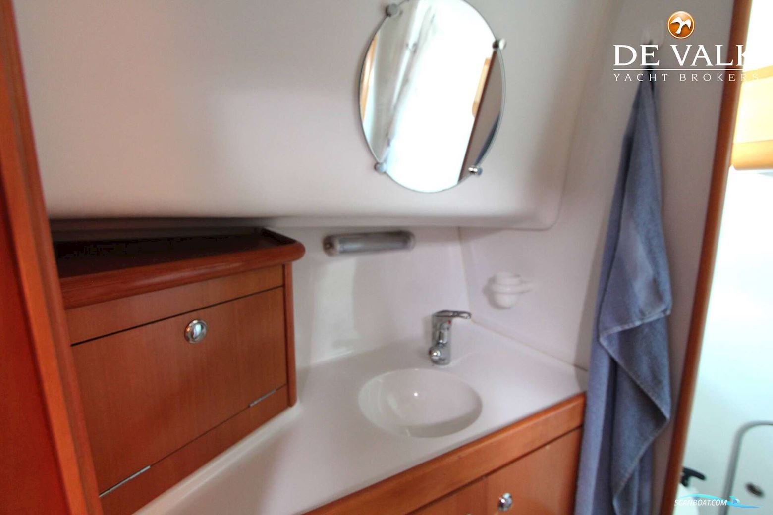 Beneteau Antares 10.80