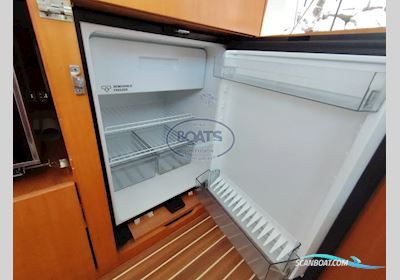 Beneteau Antares 10.80 Motorbåd 2006, med Volvo motor, Frankrig
