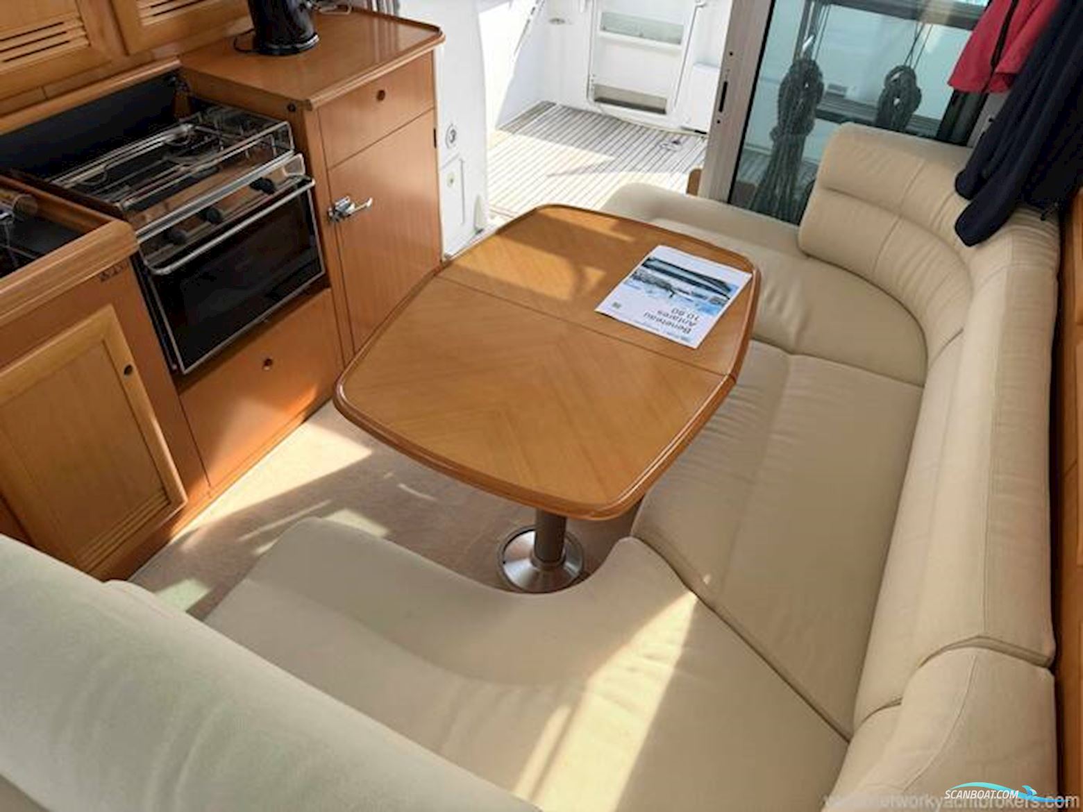 Beneteau Antares 10.80