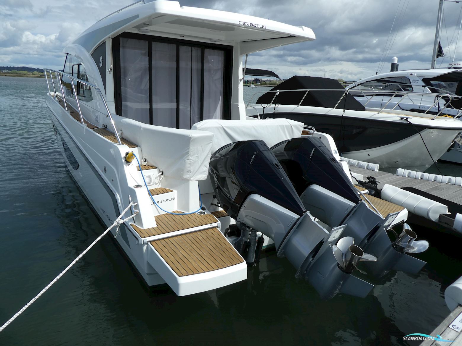 Beneteau Antares 11 OB - (Seakeeper)