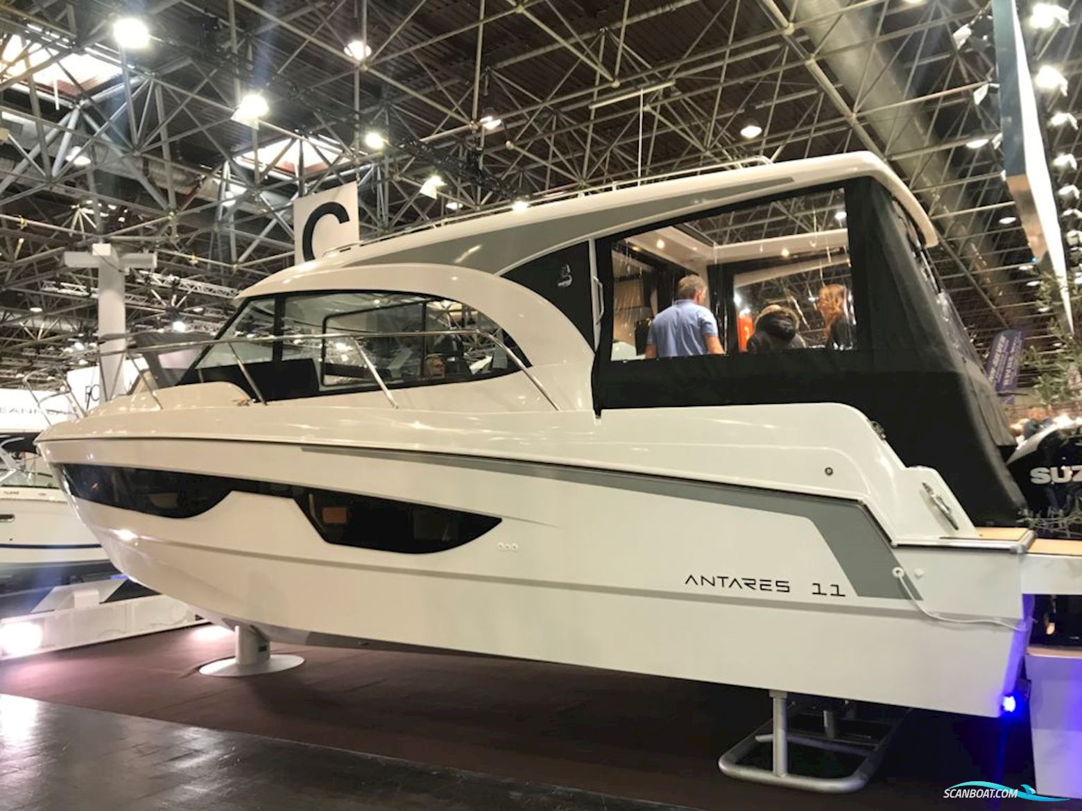 Beneteau Antares 11 OB Motorbåd 2025, med Mercury motor, Danmark
