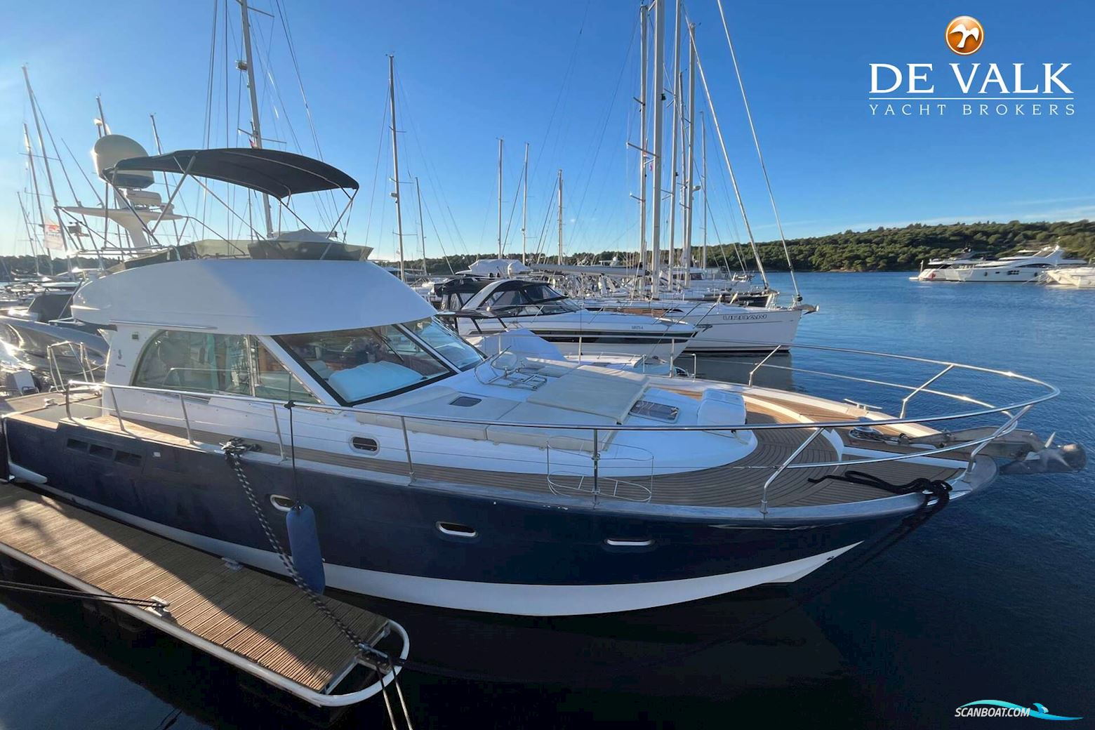 Beneteau Antares 13.80 Motorbåd 2005, med CUMMINS  motor, Kroatien