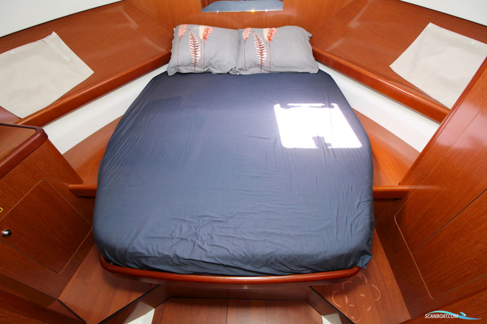 Beneteau Antares 30 Fly