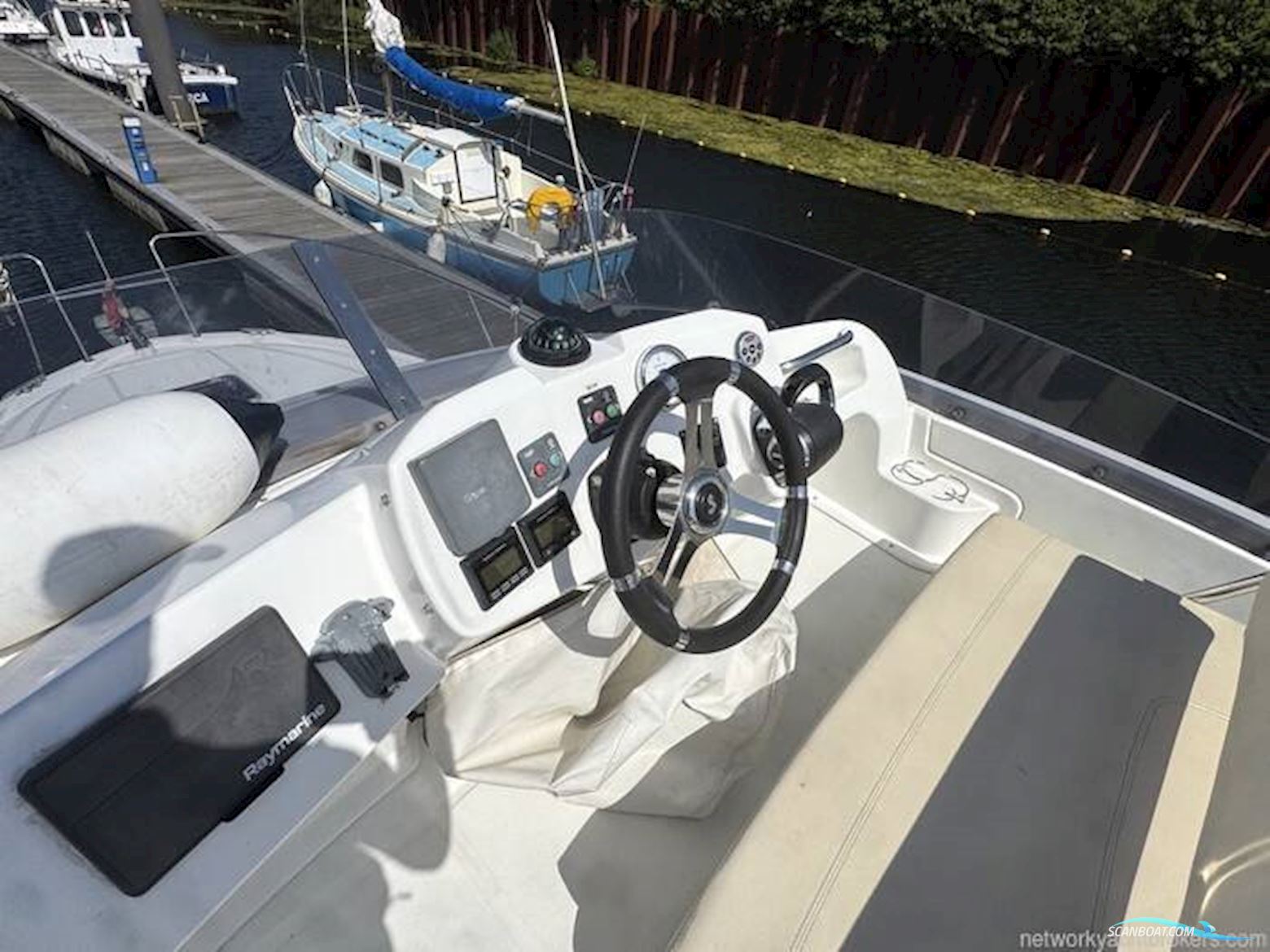 Beneteau Antares 30