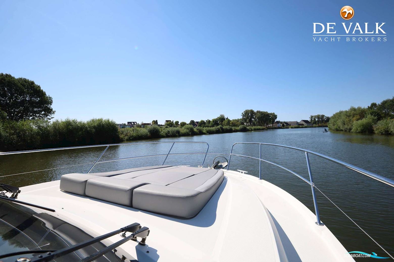 Beneteau Antares 36