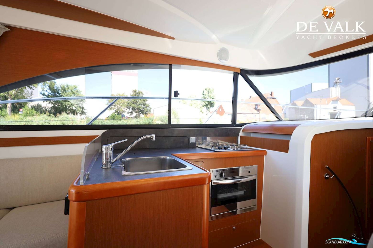 Beneteau Antares 36