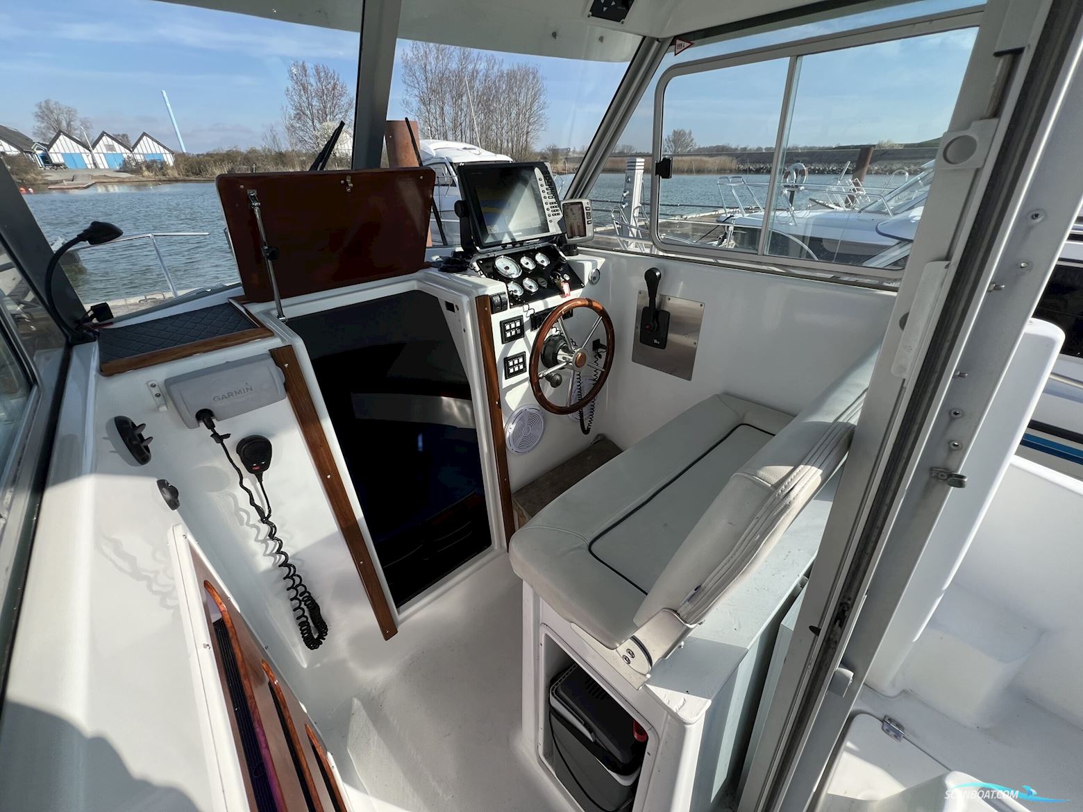 Beneteau Antares 620