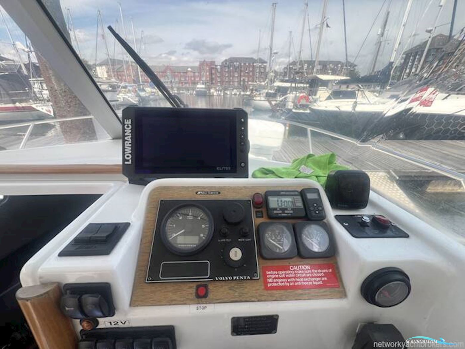Beneteau Antares 620