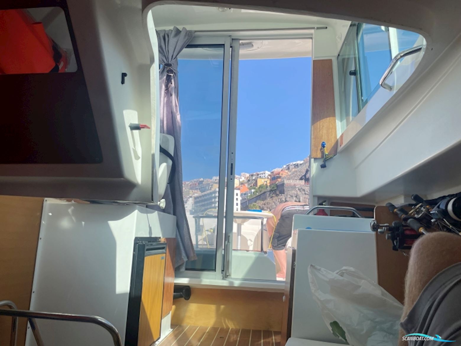 Beneteau Antares 650