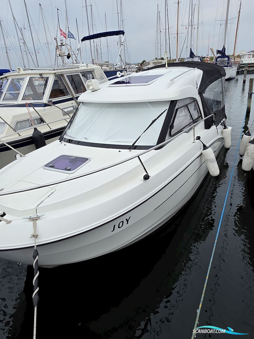Beneteau Antares 7 OB