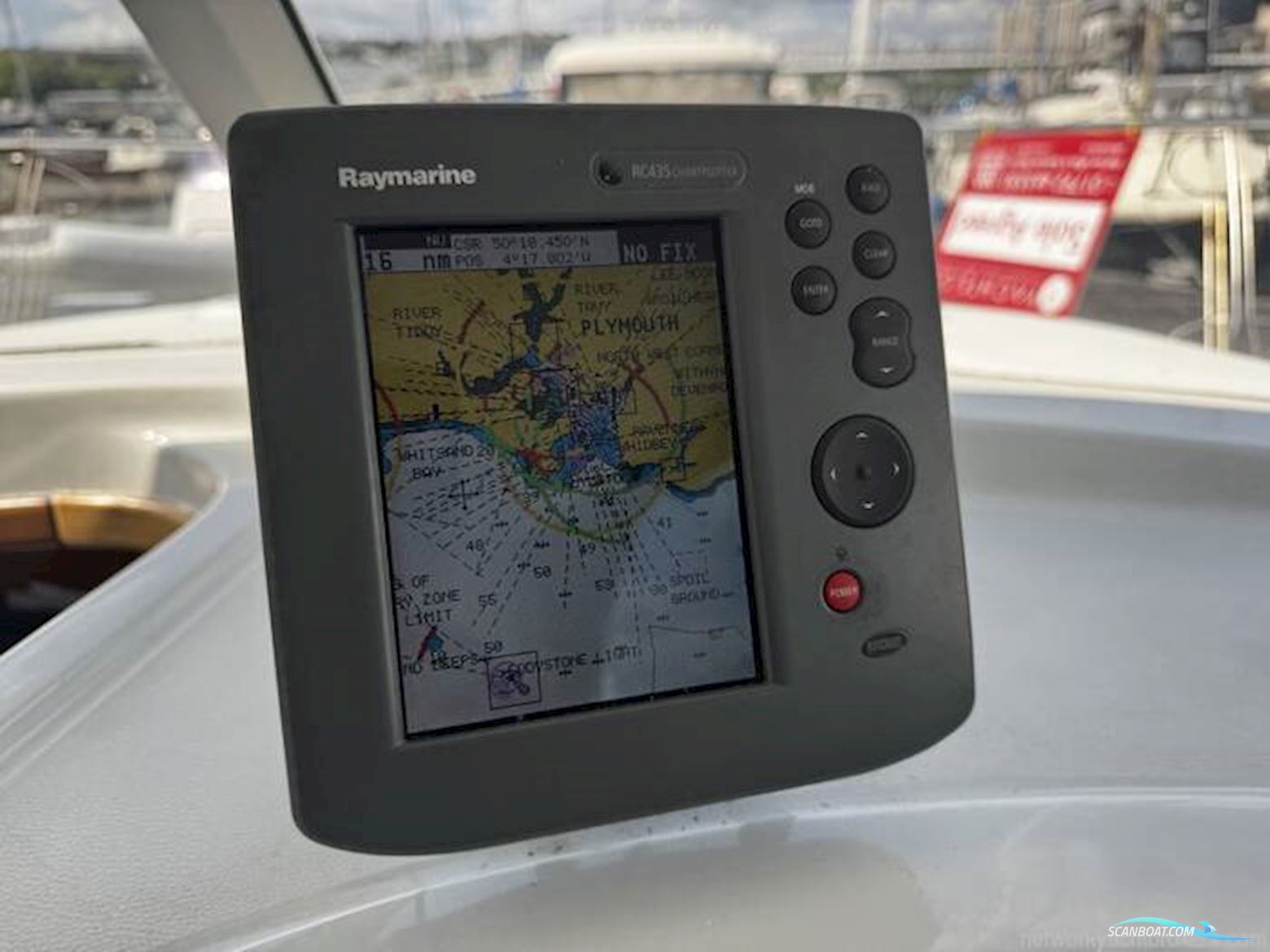 Beneteau Antares 710