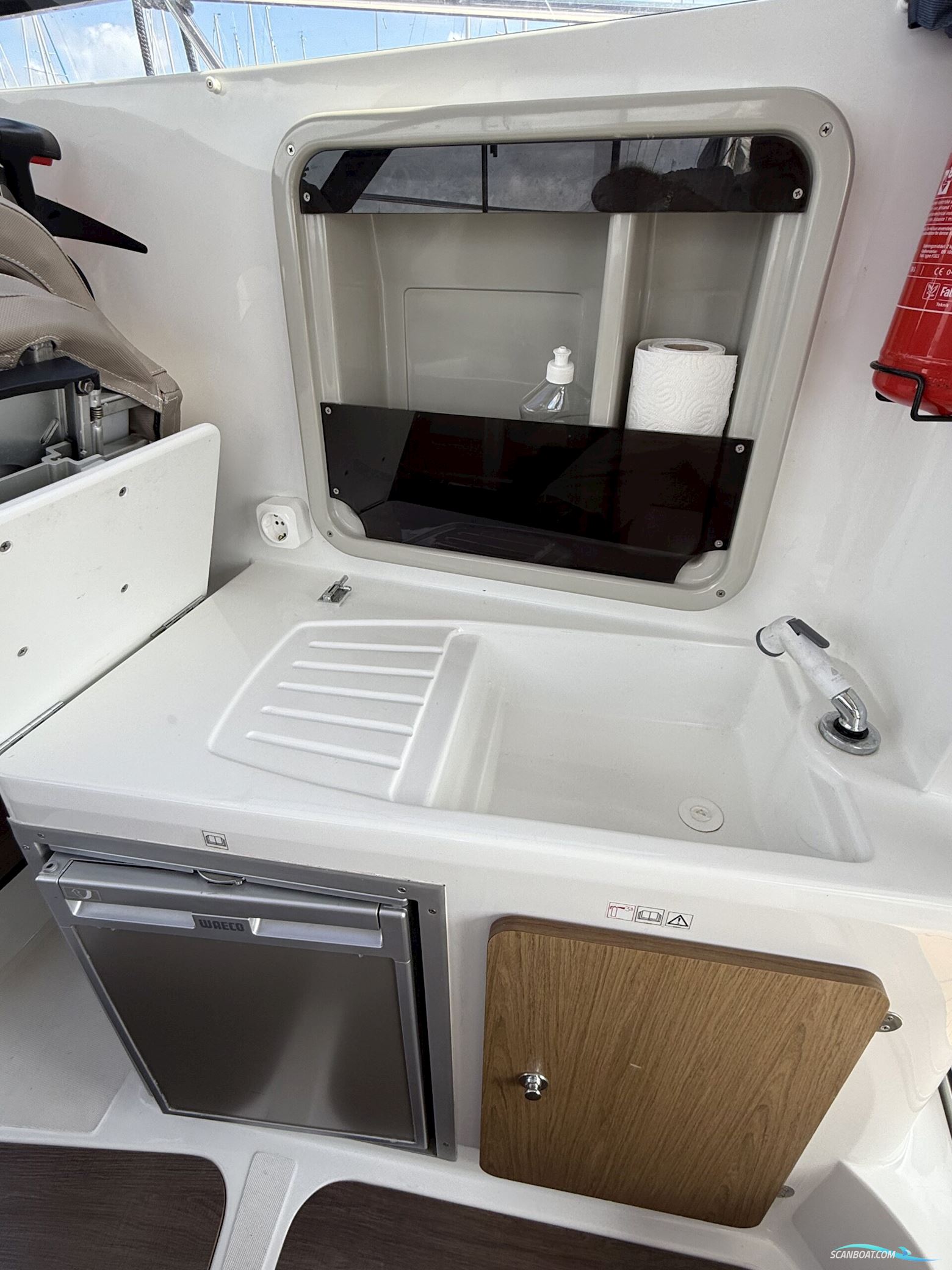 Beneteau Antares 780