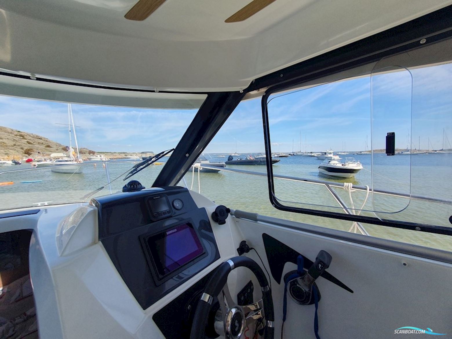 Beneteau Antares 780