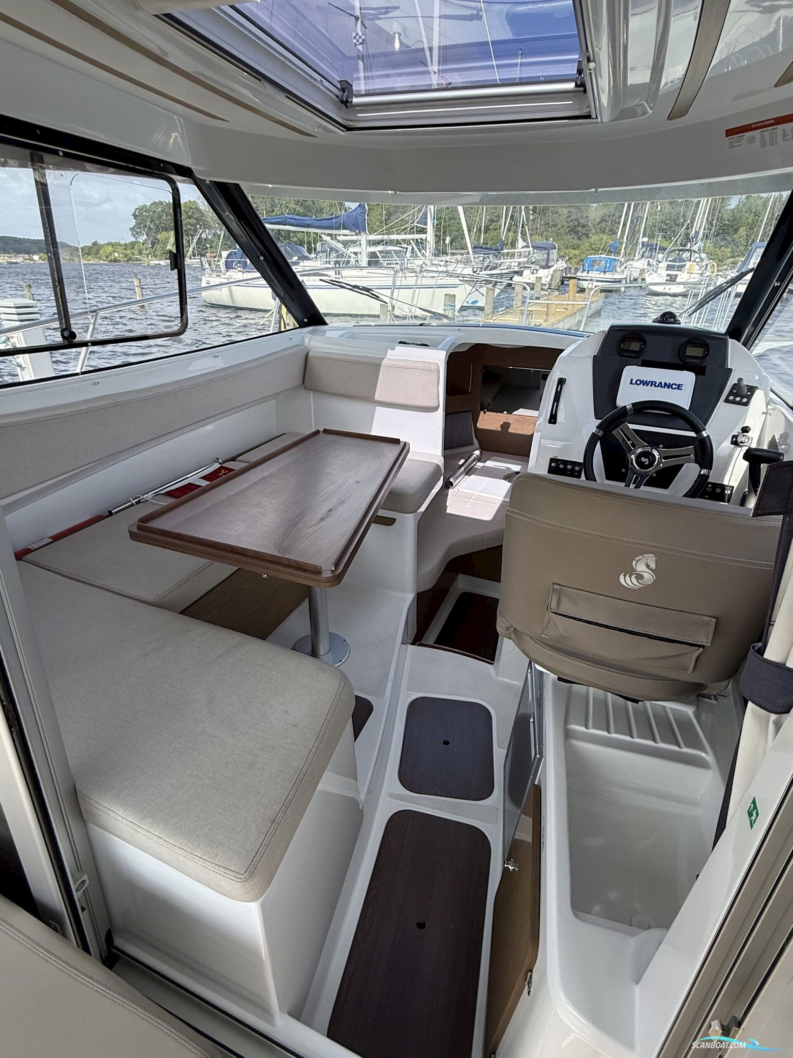 Beneteau Antares 780, SOLGT