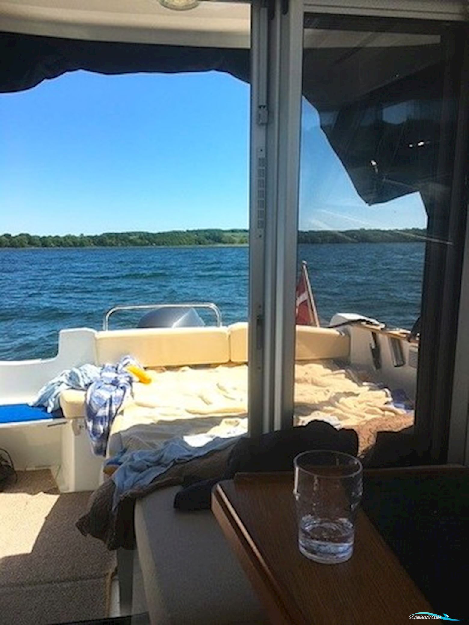 Beneteau Antares 7.80 Til Salg – Yamaha 150 HK – Veludstyret Kabinebåd Fra 2013