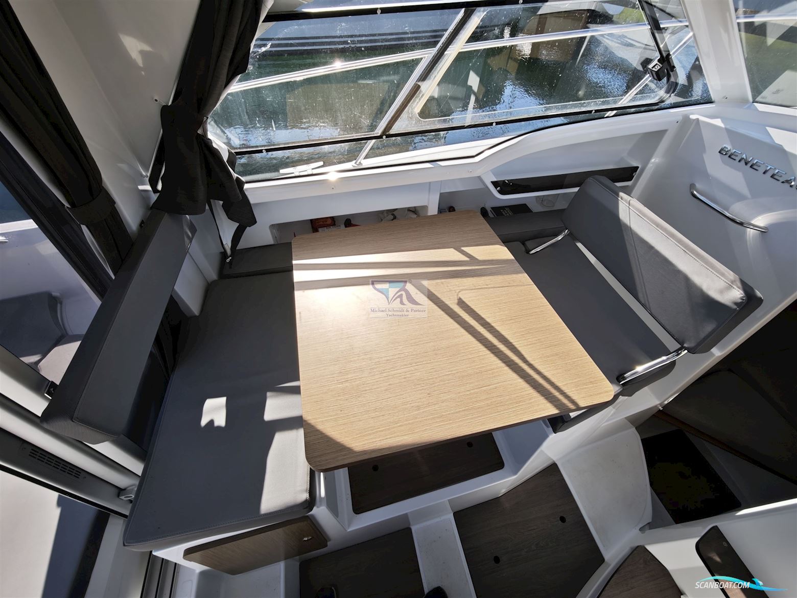 Beneteau ANTARES 8 AB