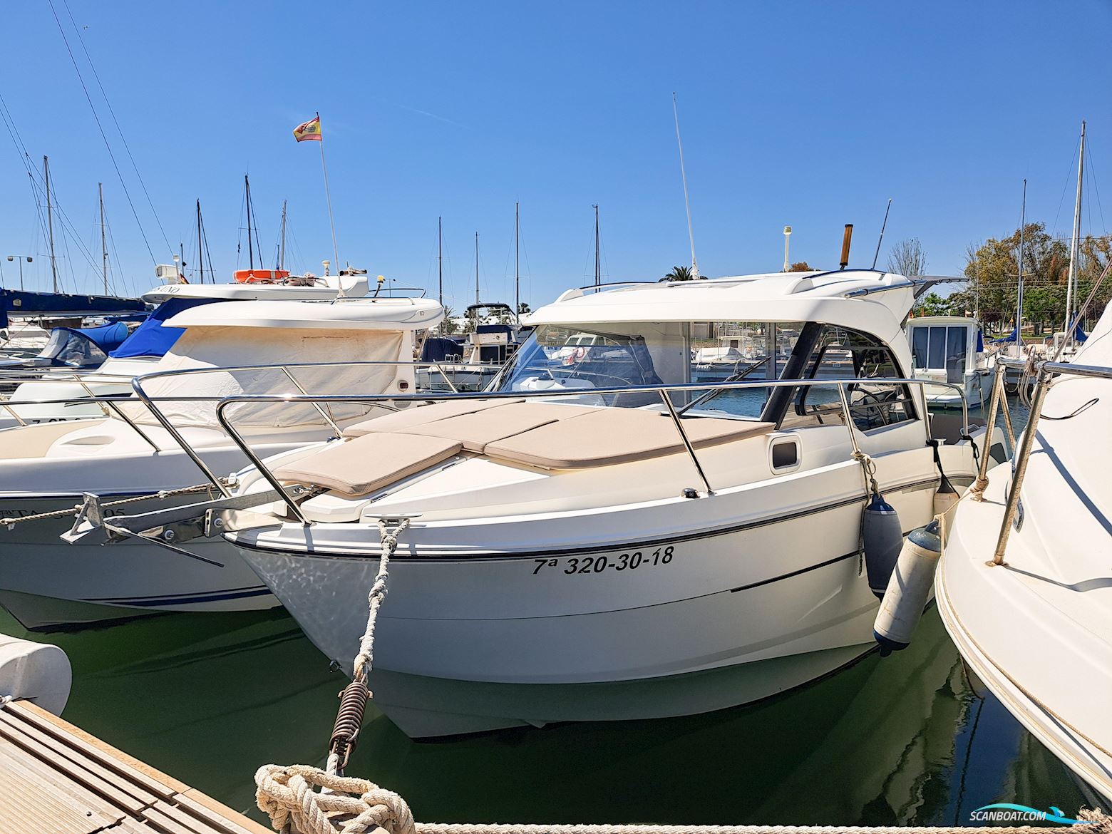 Beneteau Antares 8 OB Motorbåd 2018, med Suzuki motor, Spanien