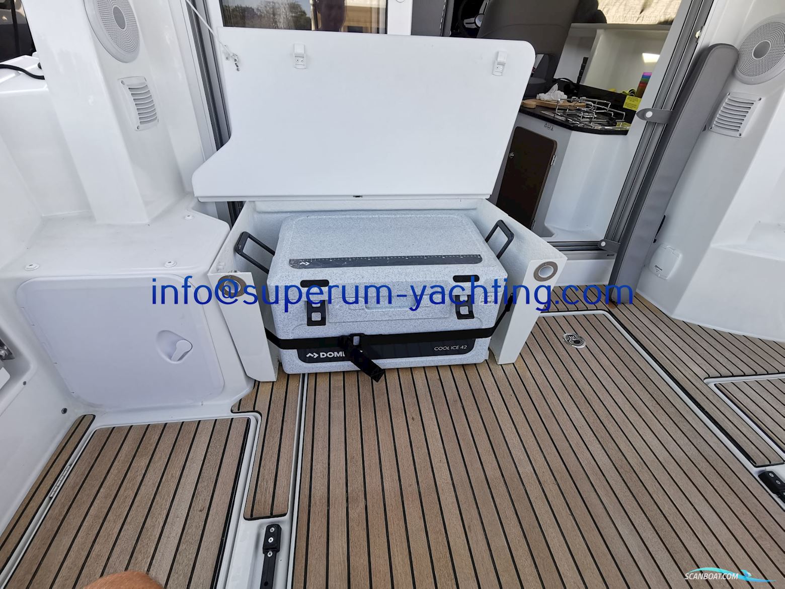 Beneteau Antares 8