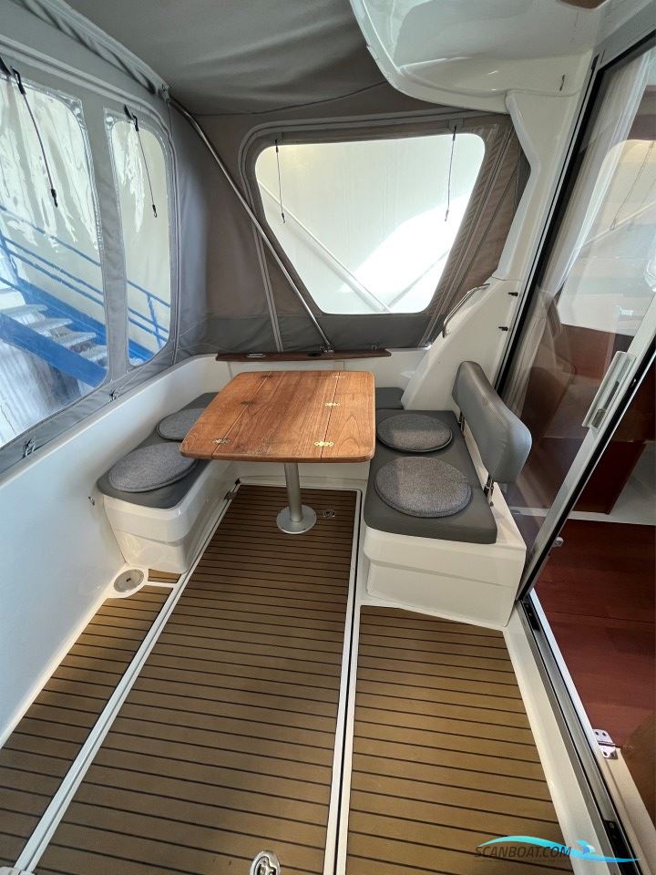Beneteau Antares 8 Seamotion