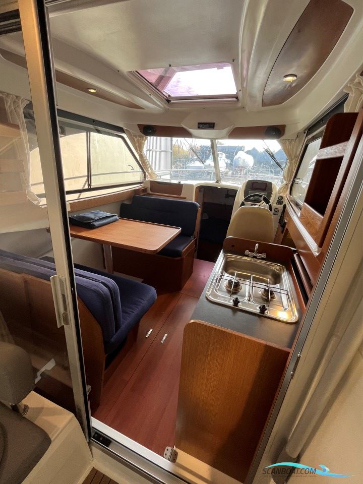Beneteau Antares 8 Seamotion