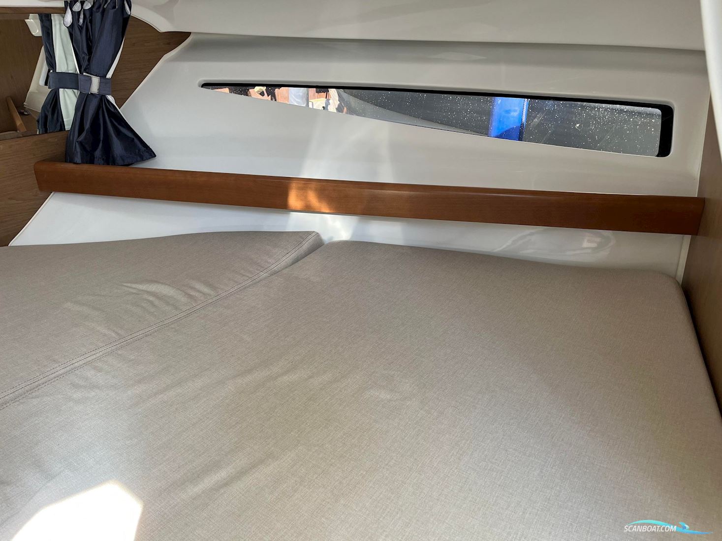 Beneteau Antares 8.80