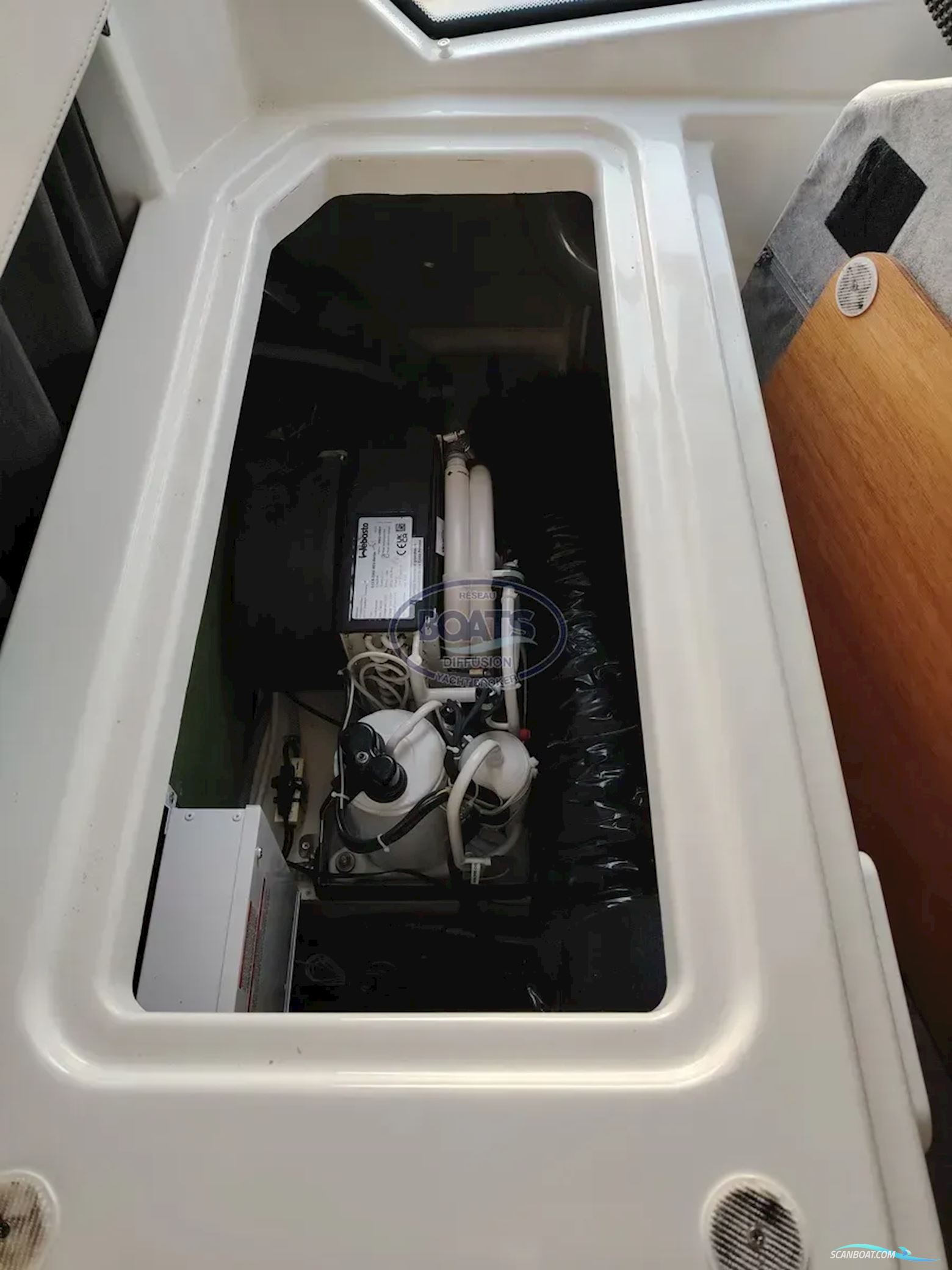 Beneteau Antares 9 ob