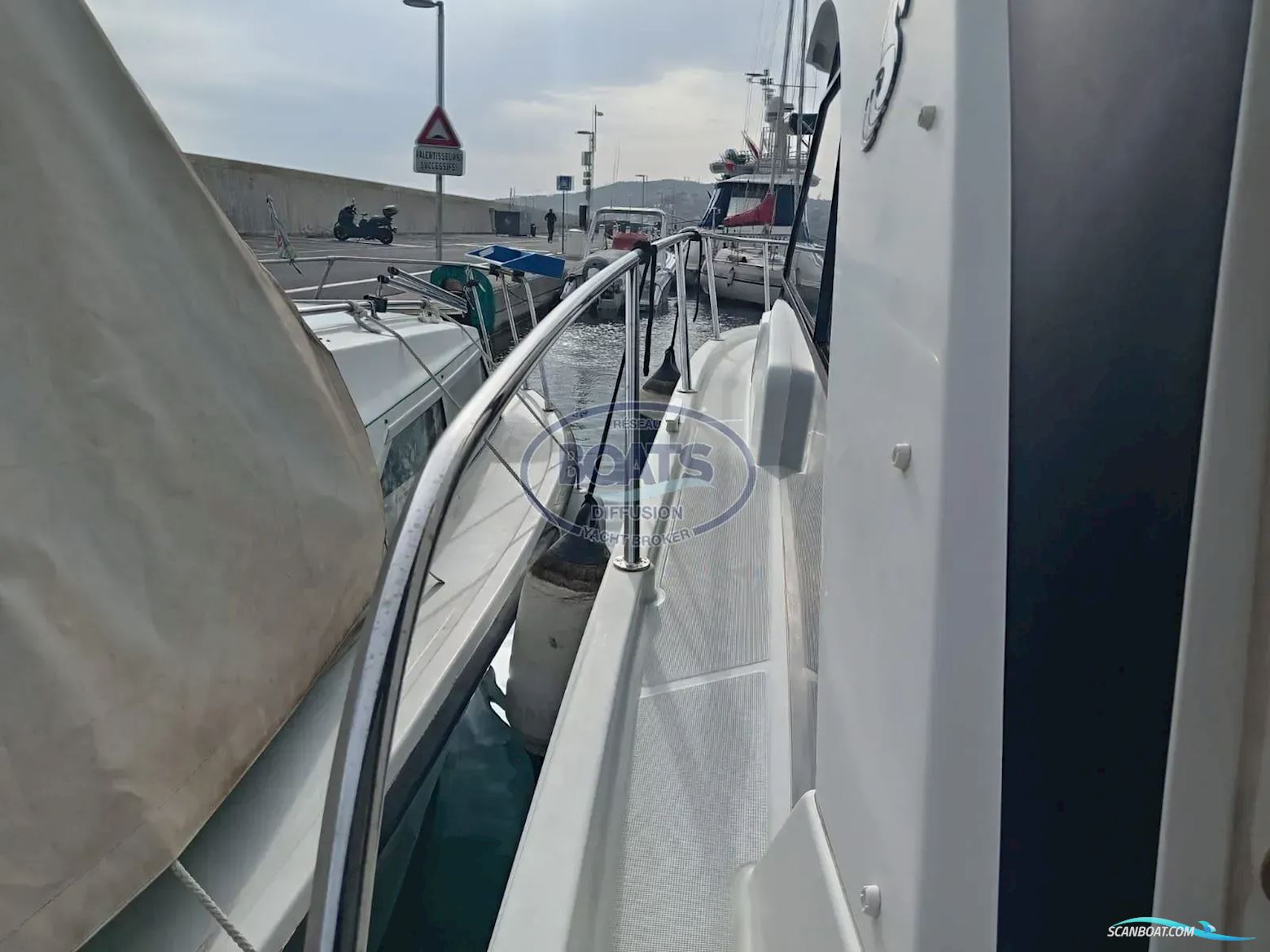 Beneteau Antares 9 ob